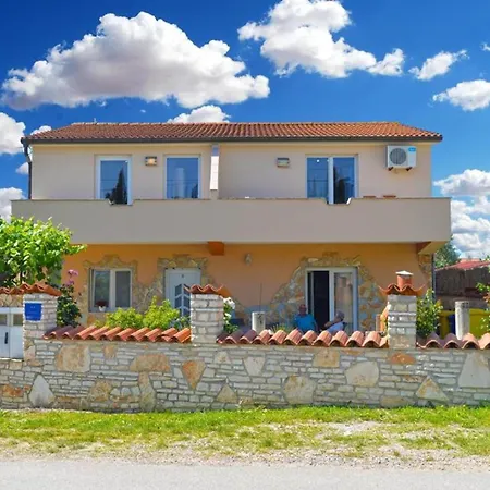 Apartament Maro Pomer